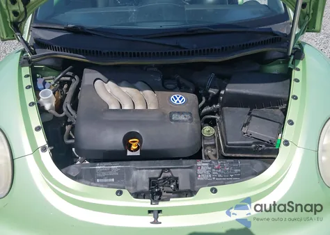 2002 Volkswagen New Beetle Gls z USA, uszkodzony, nr VIN 3VWCB21C42M447150